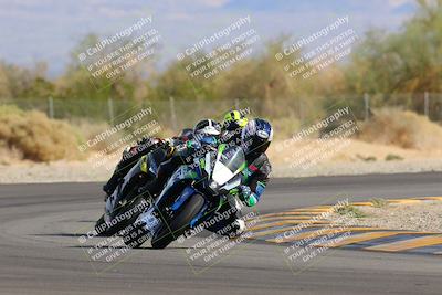 media/Nov-05-2022-SoCal Trackdays (Sat) [[f8d9b725ab]]/Turn 2 (1120am)/